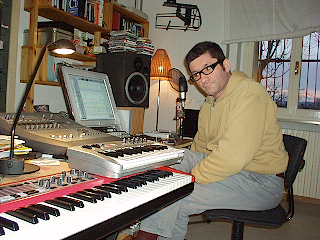 In_the_studio_2_textmedium